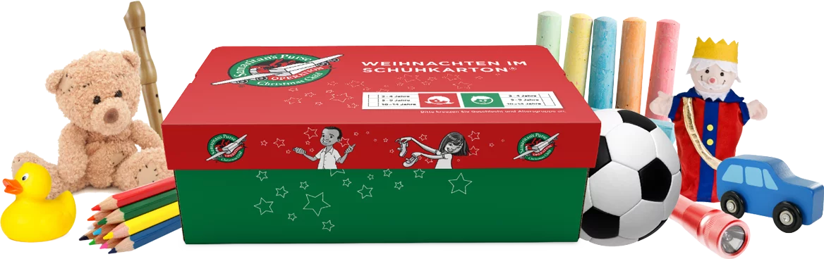 Schuhkarton mit verschiedenen Geschenken